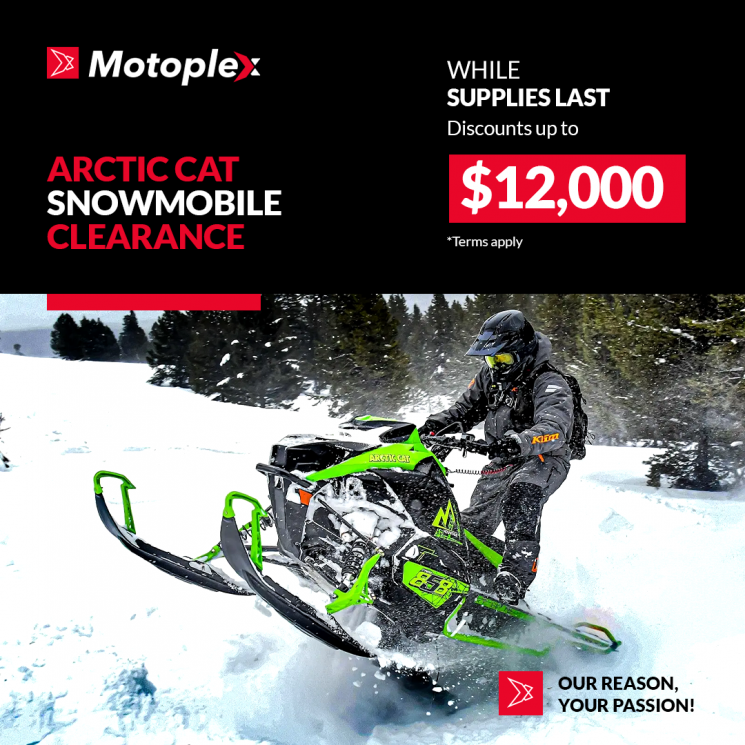 ARCTIC CAT SNOWMOBILE CLEARANCE!